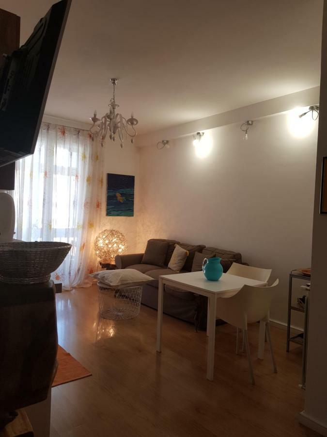 Romantica fuga con vista panoramica sulla città di Savona Apartamento Exterior foto